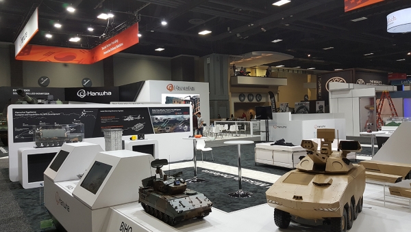 '2018 AUSA'에 전시된 한화 부스 전경.(사진=한화)