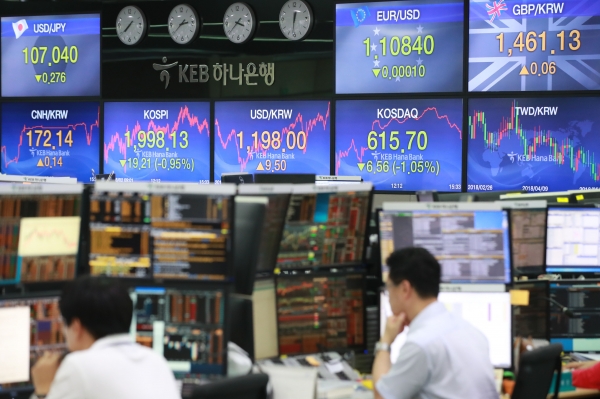 서울 중구 KEB 하나은행 딜링룸. (사진=연합뉴스)