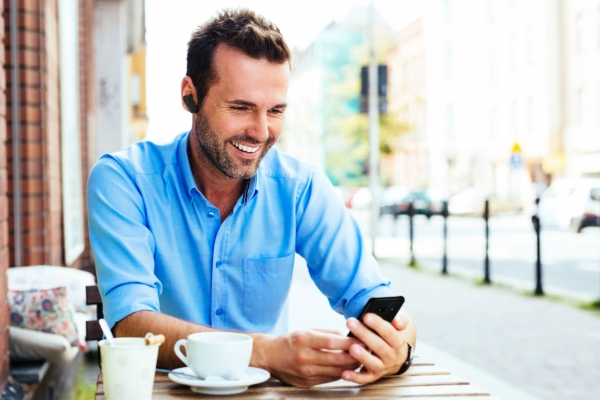 LG전자가 프리미엄 무선 이어폰 'LG 톤 프리'를 미국에서 출시한다. (사진=LG전자)