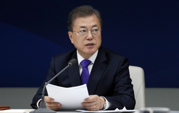 문재인 대통령이 13일 오전 중구 대한상공회의소에서 '코로나19 대응 경제계 간담회'에서 발언을 하고 있다.(사진=연합뉴스)