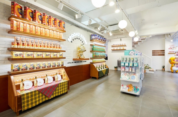 '스푼즈 플래그십 스토어' 내부 (사진=엔씨소프트)