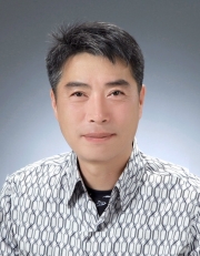 LG의인상에 선정된 최철호 씨(51) (사진=LG복지재단)