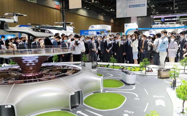 1일 경기도 일산 킨텍스에서 진행된 2020 수소모빌리티 쇼 (사진=산업통상자원부)