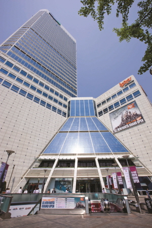 서울 동대문의 두산타워 전경. (사진=두산)