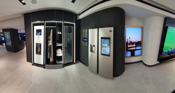 영국 해롯백화점에 설치된 에어드레서 모습 (사진=연합뉴스)