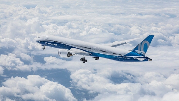 7일(현지시간) 월스트리트저널(WSJ)에 따르면 미국 연방항공청(Federal Aviation Administration, FAA)은 보잉이 자체 설계 및 제조 기준을 충족하지 못한 일부 부품을 B787기에 사용한 것으로 보고 품질관리 과실 가능성을 검토 중인 것으로 알려졌다. (사진=연합뉴스)