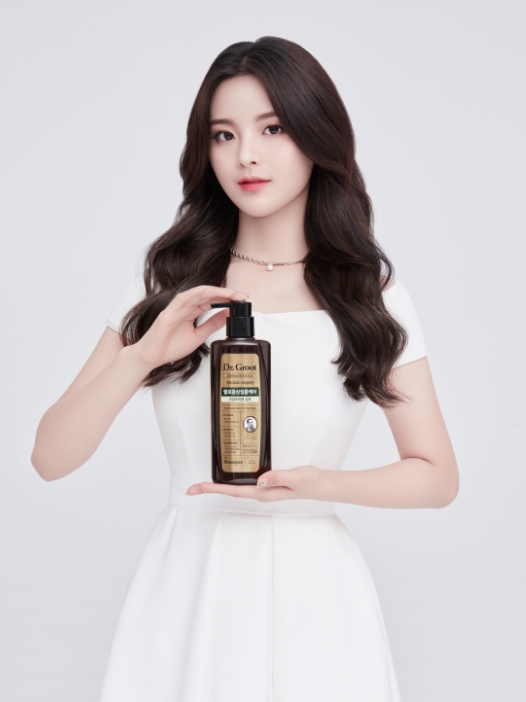탈모 관리 브랜드 닥터그루트 양차오웨 화보 (사진=LG생활건강)