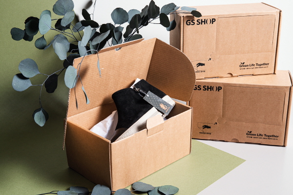 GS샵에서 도입한 신발용 친환경 박스 '원박스'. (사진=GS샵)