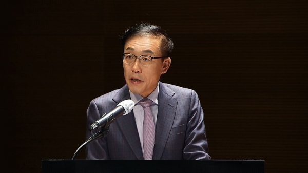 '삼성 AI 포럼 2020'에서 개회사를 하고 있는 김기남 삼성전자 대표이사·부회장 (사진=삼성전자)