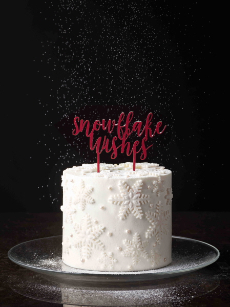 서울신라호텔에서 선보인 '스노우플레이크 위시스' 케이크. (사진=호텔신라)