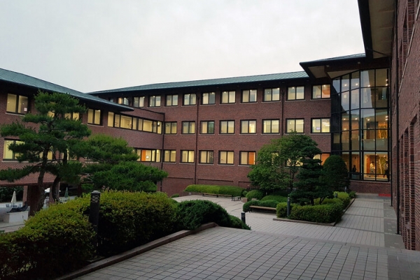 LG가 경기도 이천시 소재 그룹 연수원인 'LG인화원'을 생활치료센터로 제공했다 . 사진은 LG인화원 전경. (사진=LG그룹)