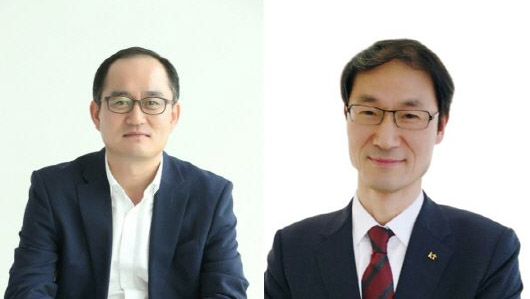 강국현 KT 사장(왼쪽)과 박종욱 KT 사장 (사진=KT)