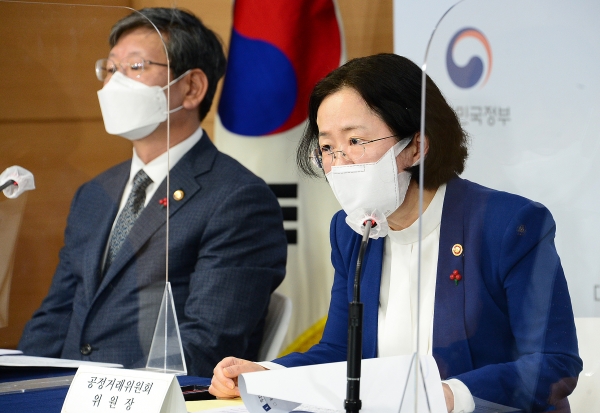 조성욱 공정거래위원장이 16일 정부서울청사에서 공정경제 3법과 관련해 브리핑 하고 있다. (사진=공정거래위원회)