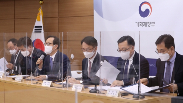 18일 기획재정부, 국토교통부와 서울시 등 관계부처의 '부동산 정책 추진 현황 및 향후 계획 관련 관계기관 합동 설명회'를 열었다. (사진=연합뉴스)