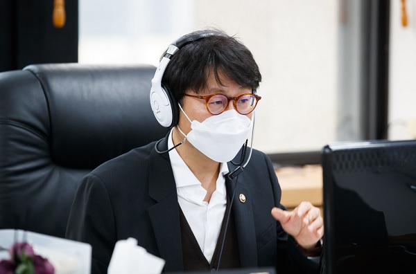 도규상 금융위원회 부위원장이 26일 오전 '금융리스크 대응반 회의'를 주재하고 발언을 하고 있다. (사진=금융위원회)