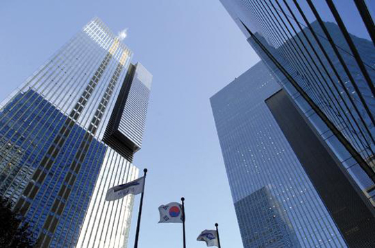 삼성전자와 삼성생명, 삼성물산 등이 모여있는 서울 서초구 삼성 사옥 전경(사진=삼성전자)