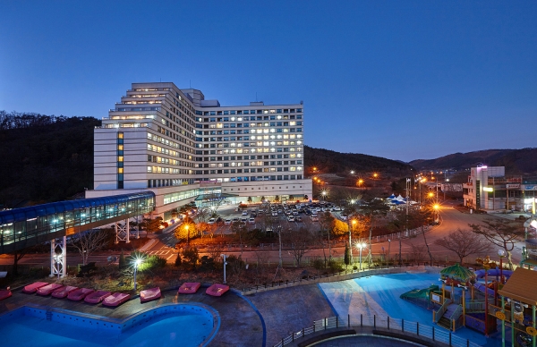 금호리조트 야경 (사진=금호석유화학)