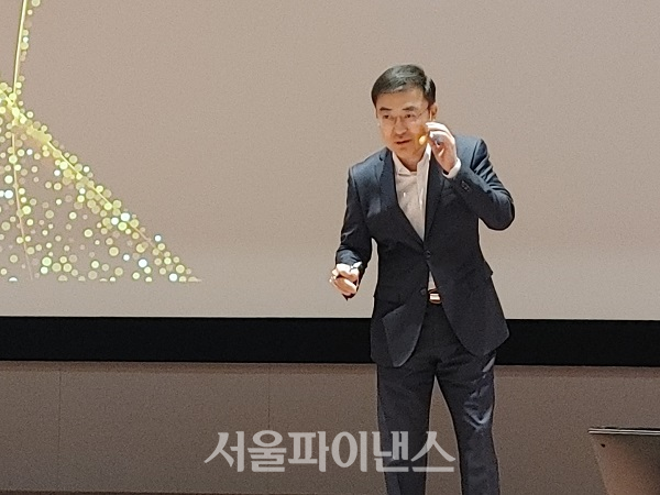 손병두 한국거래소 이사장이 31일 기자간담회에서 발언하고 있다.(사진=박조아 기자)