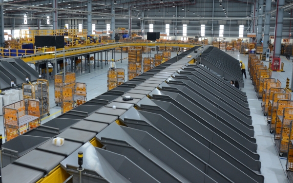 두산로지스틱스솔루션이 베트남 우정총공사에 공급한 소팅 시스템 (사진=두산로지스틱스솔루션)