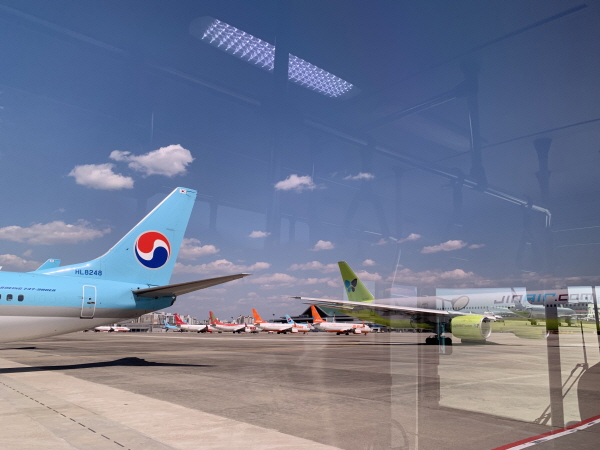 김포공항에 주기돼 있는 항공기들. (사진=주진희 기자)