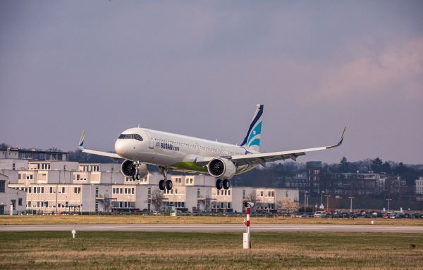 에어부산 A321LR항공기. (사진=에어부산)