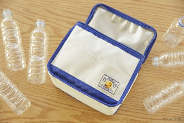 페트병 3.3개 분 리젠이 들어간 카카오프렌즈 보냉백 (사진=효성티앤씨)