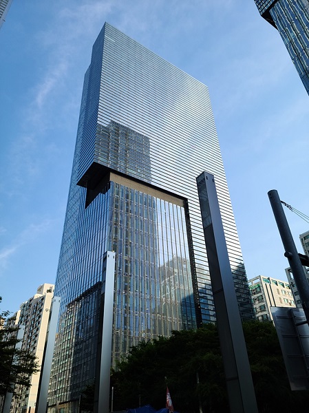 '더 에셋' 외관사진.(사진=코람코자산신탁)