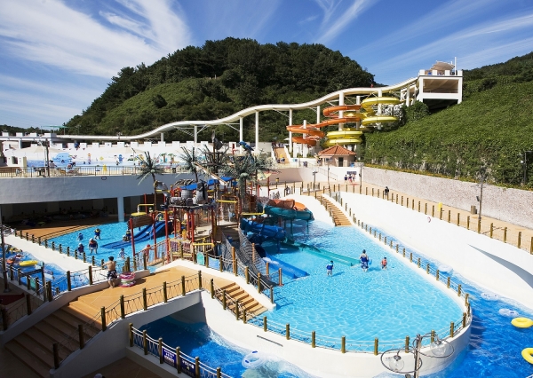 금호리조트 아산스파비스 아쿠아플레이 전경 (사진=금호석유화학)