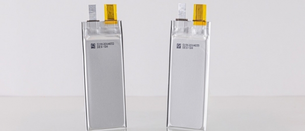 솔리드에너지시스템에서 개발한 리튬메탈 배터리의 시제품 모습.(사진=SK㈜)