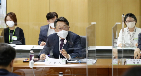 김현준 LH 사장은 11일 사전청약 준비상황 점검회의를 주재했다. (사진=LH)