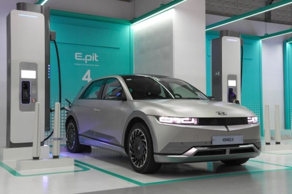 현대자동차그룹이 5일 전기차 초고속 충전소 '을지로 센터원 E-pit' 운영에 들어갔다. (사진= 현대차그룹)