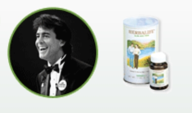 허벌라이프 뉴트리션 창립자 마크 휴즈와 첫 출시된 포뮬라 1 건강한 식사 (사진=허벌라이프 뉴트리션 공식 홈페이지 캡처)<br>