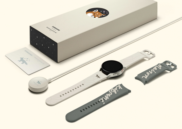 '갤럭시 워치4 메종키츠네 에디션' 제품 이미지. (사진=삼성전자)