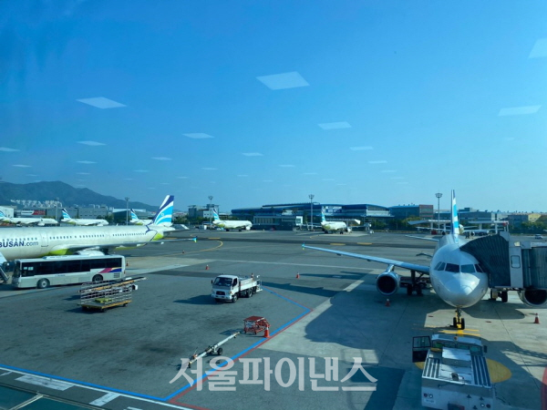 항공기들이 주기돼있는 모습. (사진=주진희 기자)