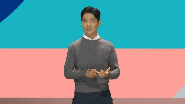 '삼성 AI 포럼 2021'에서 기조연설을 하고 있는 삼성리서치 승현준 소장 겸 사장 (사진=삼성전자)