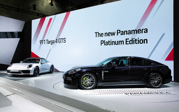 911타르가4 GTS와 파나메라 4 E-하이브리드 플래티넘 에디션 (사진= 포르쉐코리아)