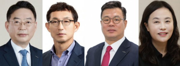 (왼쪽부터) 한국투자금융지주 이강행 부회장, 오태균 사장, 한국투자증권 정일문 사장, 김순실 상무보(사진=한국금융지주)