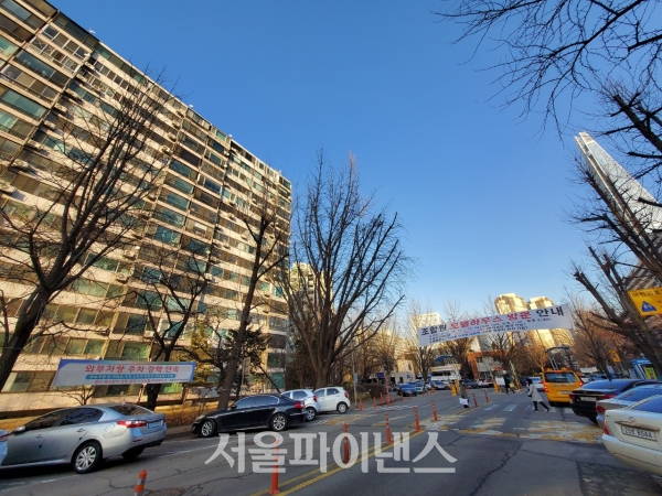 서울 송파구에 위치한 잠실주공5단지 전경. (사진=이서영 기자)