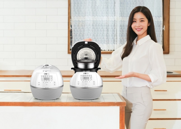 위니아딤채 '딤채쿡 당질저감50' 6인용 IH압력밥솥 샤인 화이트 컬러 (사진=위니아딤채)