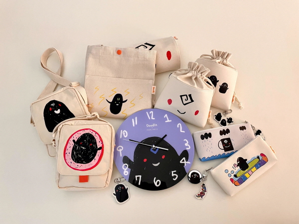 '펄어비스 X 두들릿' 굿즈. (사진=펄어비스)