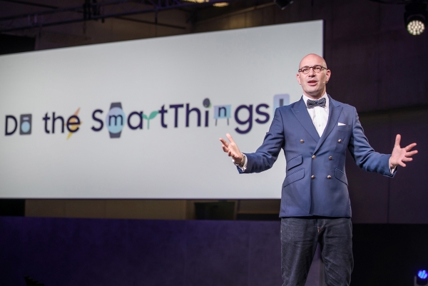 벤자민 브라운 삼성전자 유럽총괄 마케팅 책임자 상무가 유럽 최대 가전전시회 'IFA 2022'를 하루 앞둔 1일 개최된 삼성 프레스 컨퍼런스에서 오프닝 연설을 하고 있다. (사진=삼성전자)