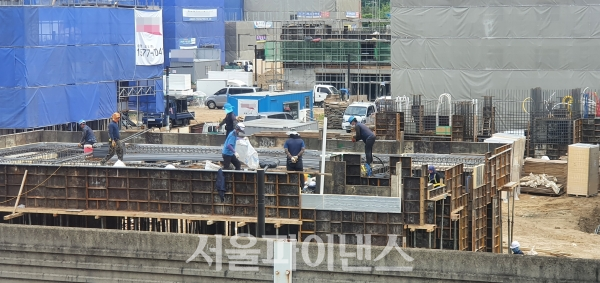 서울의 한 아파트 공사 현장. (사진=나민수 기자)