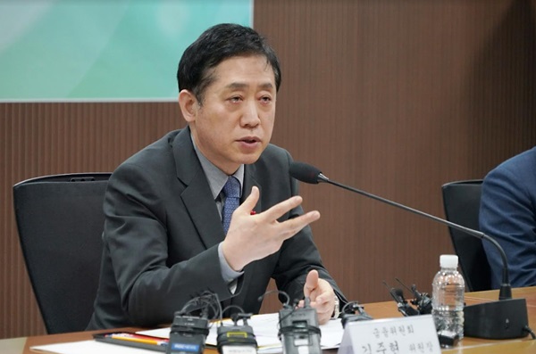 김주현 금융위원장이 5일 서울 중구 서민금융통합지원센터에 방문해 발언하고 있다. (사진=금융위원회)