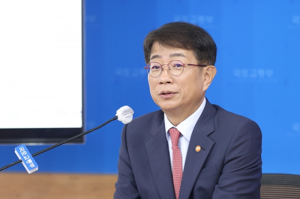 기자간담회에서 발언하는 박상우 국토교통부 장관. (사진=국토교통부)