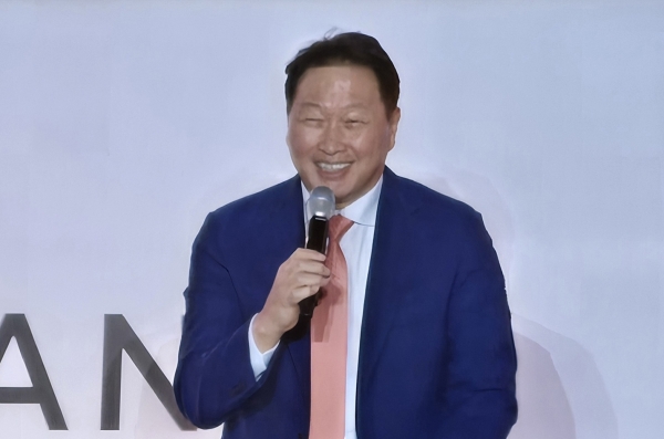 지난 25일 울산시 울주군 ﻿울산전시컨벤션센터(UECO)에서 열린 '2024 울산포럼'에서 최태원 SK그룹 회장이 발언하고 있다. (사진=김수현 기자)