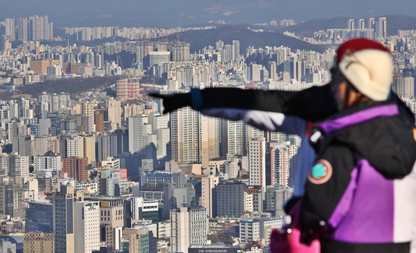 남산에서 바라본 서울 시내 아파트 단지 (사진=연합뉴스)