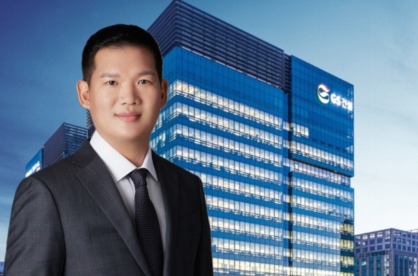 허윤홍 GS건설 대표이사 사장과 GS건설 본사 사옥 (사진=GS건설)