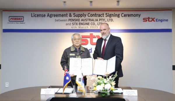STX엔진은 6일(현지시간) 호주 펜스케와 840억원 규모 궤도형 보병장갑차(레드백) 디젤엔진 공급계약을 체결했다. (사진=STX엔진)