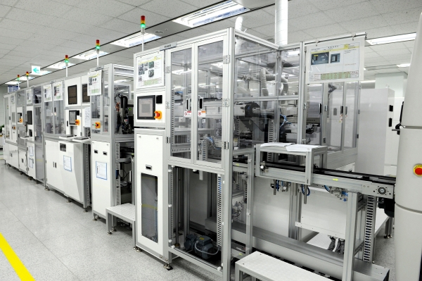 충북 진천군에 위치한 현대모비스 진천공장의 전장부품 생산 라인 모습. (사진=현대모비스)