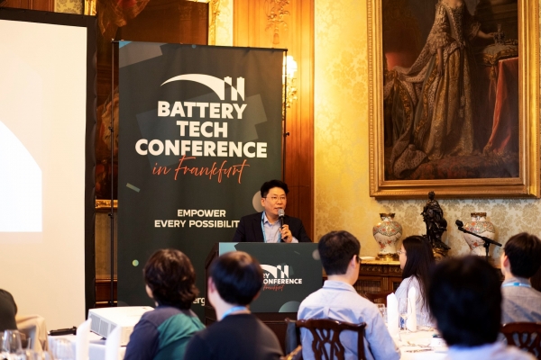 LG에너지솔루션은 21일(현지시간) 독일 프랑크푸르트에서 글로벌 인재 채용 행사 'BTC in 프랑크푸르트'를 개최했다. (사진=LG에너지솔루션)